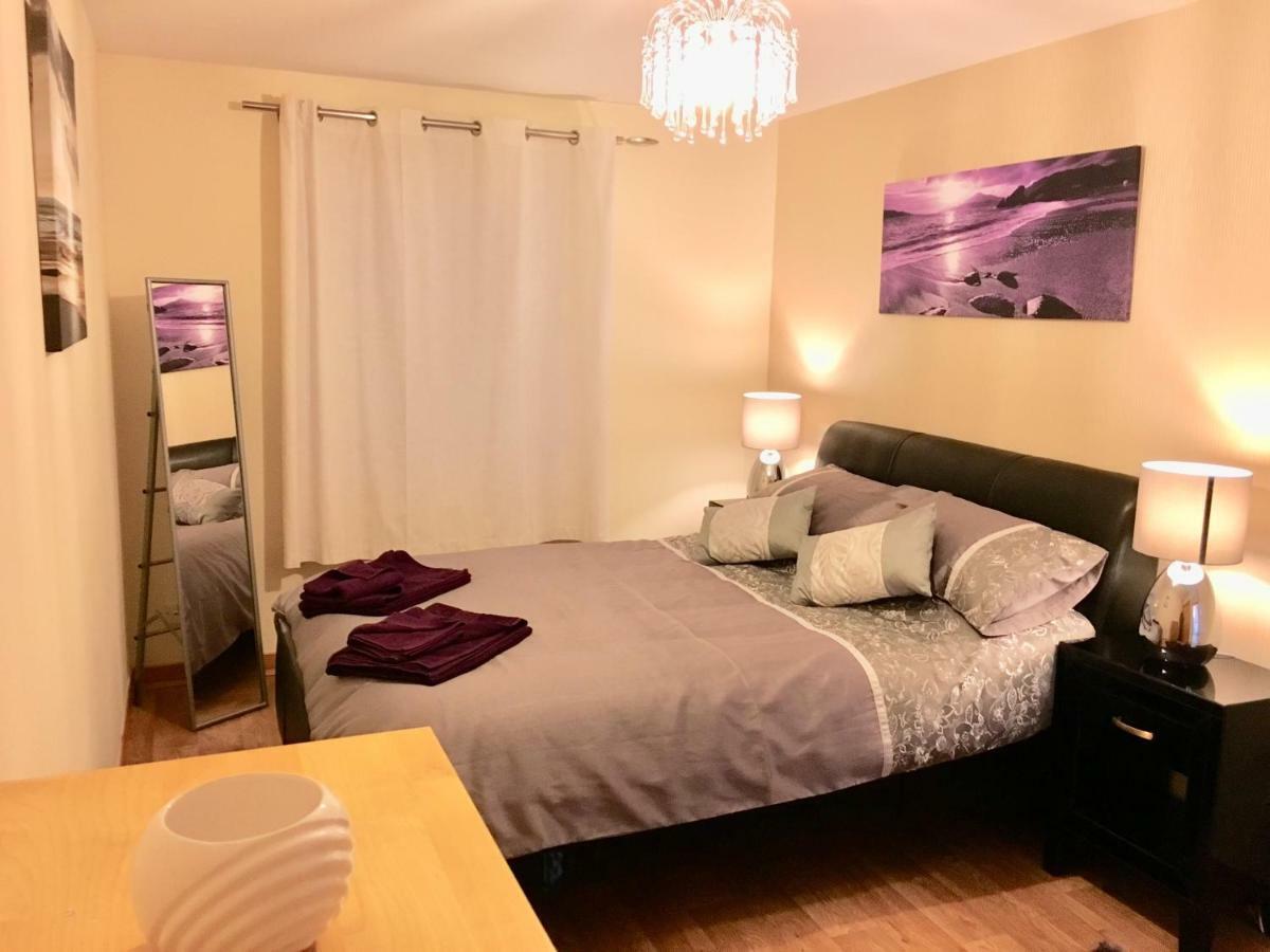 Azim And Suzi'S City Centre Apartment Inverness Luaran gambar