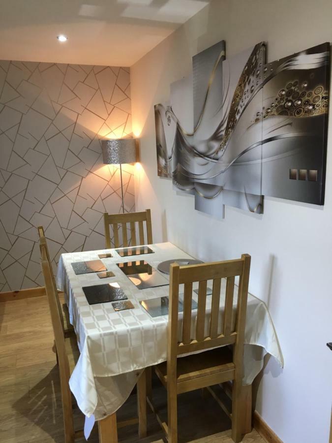 Azim And Suzi'S City Centre Apartment Inverness Luaran gambar