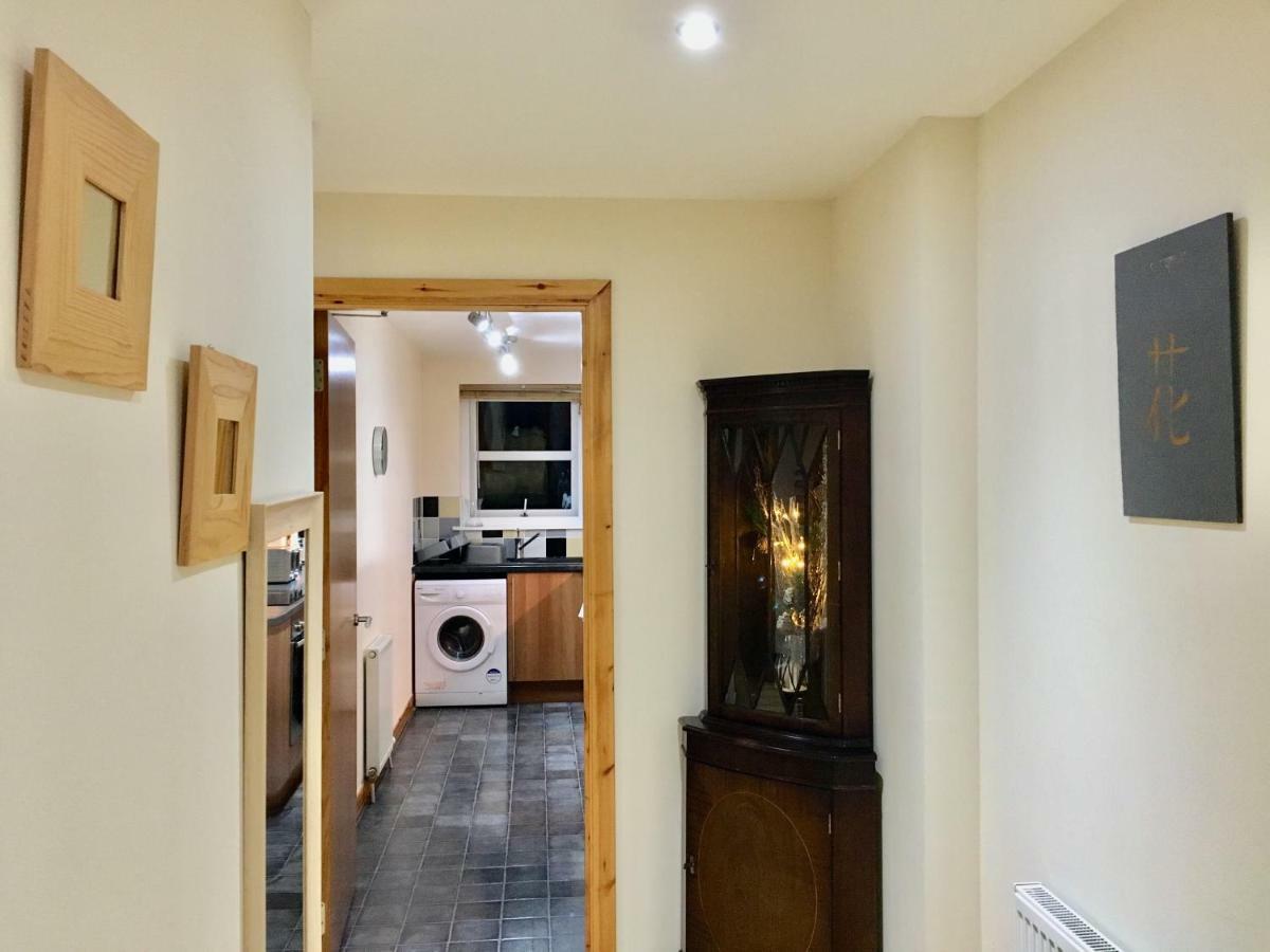 Azim And Suzi'S City Centre Apartment Inverness Luaran gambar